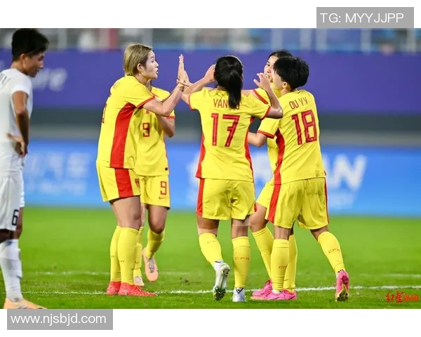 亚运女足对阵泰国队精彩对决引发热议球迷热情高涨